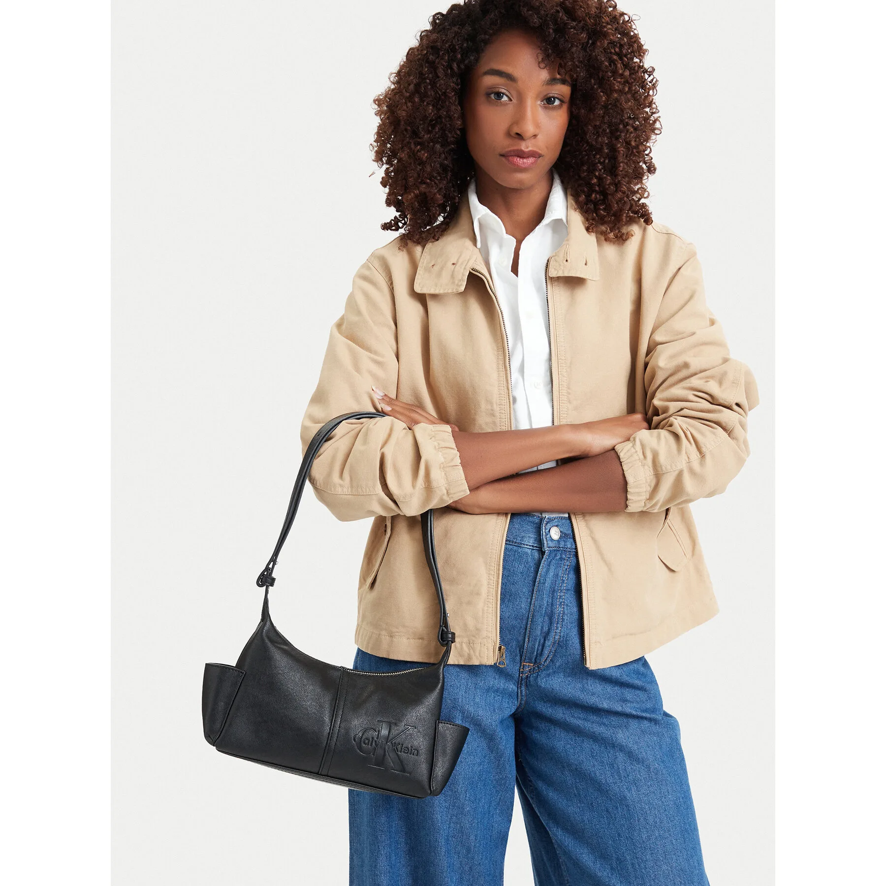 Дамска чанта Calvin Klein Pockets Monologo Crossbody LV04F3687G Черен – Crossbody чанти