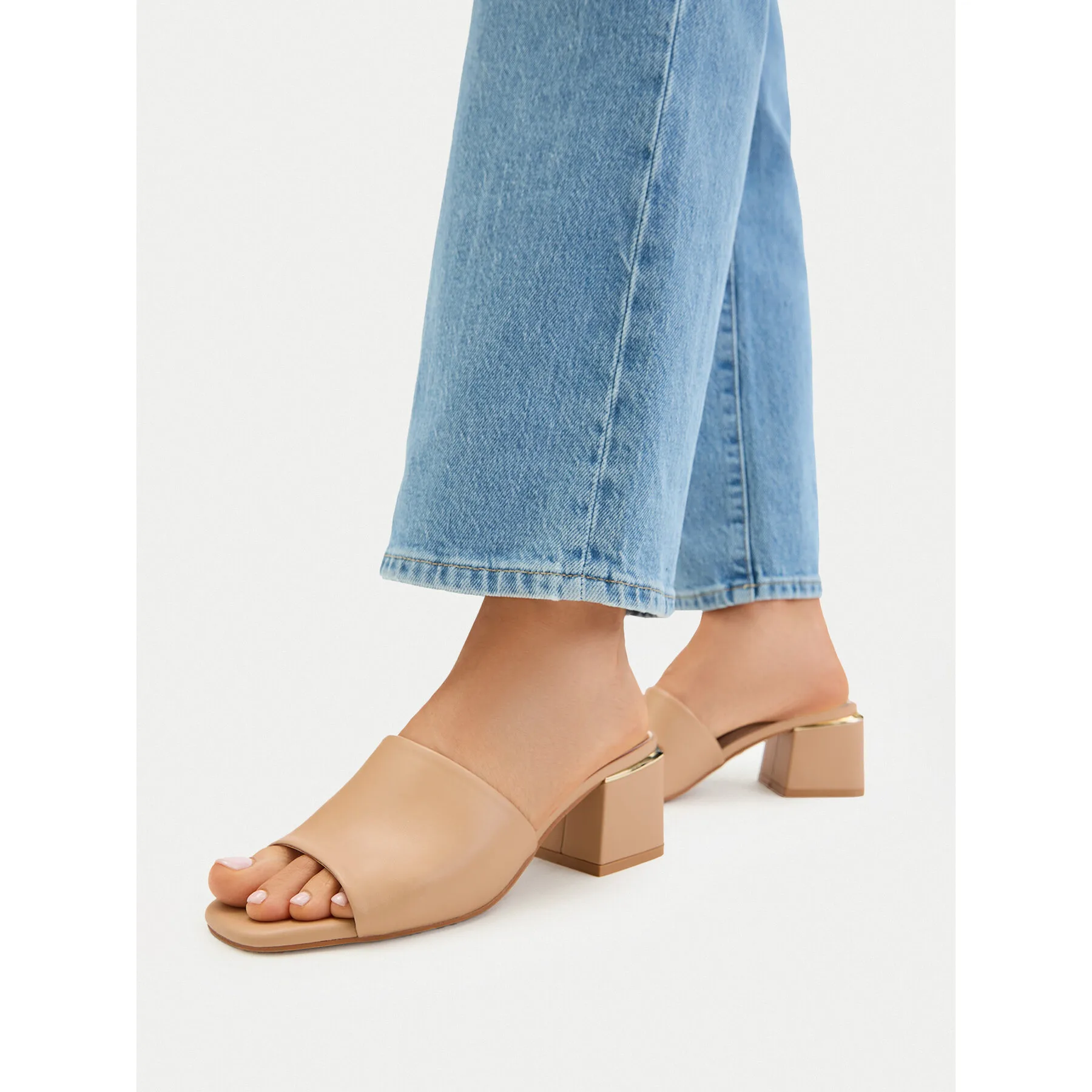 Чехли Nine West CEO-6223-9 Бежов – Дамски чехли