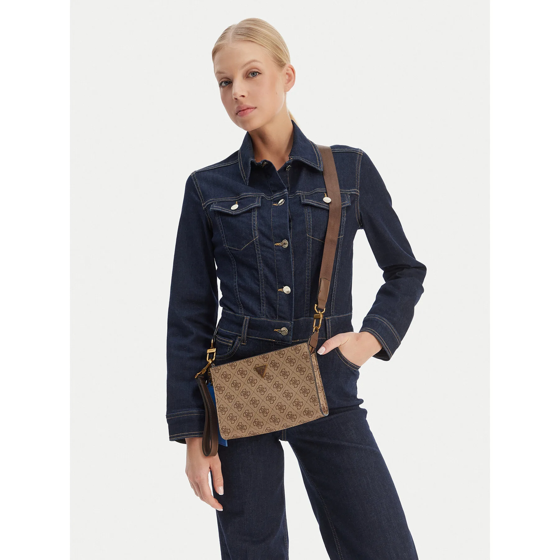 Дамска чанта Guess Hmmilo бежова – Дамски ежедневни чанти