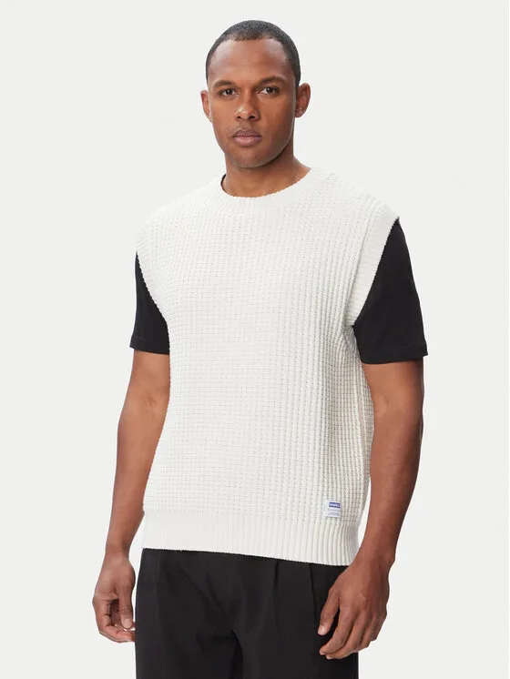 HUGO Елек Spuro 50557346 Бял Regular Fit – Мъжки елеци