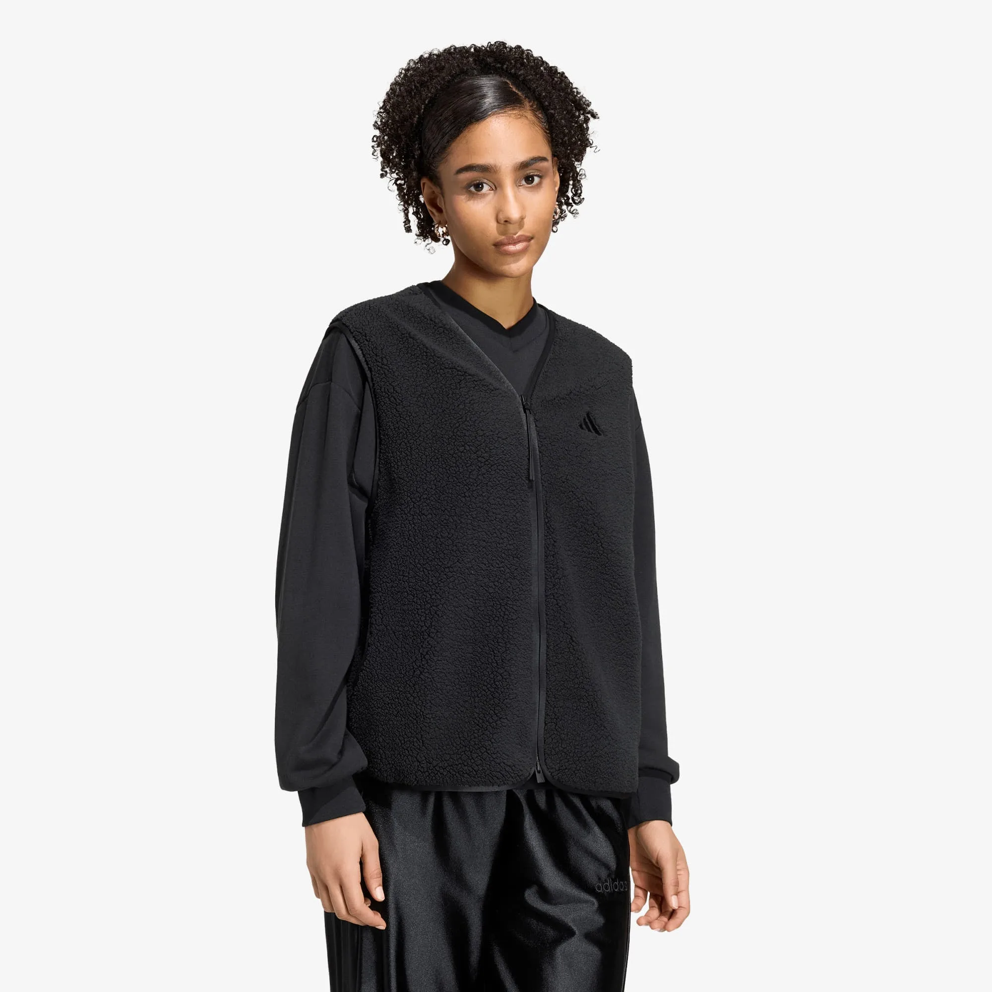 Дамски елек adidas Performance City Tech High Pile Fleece черен – Black – Дамски елеци