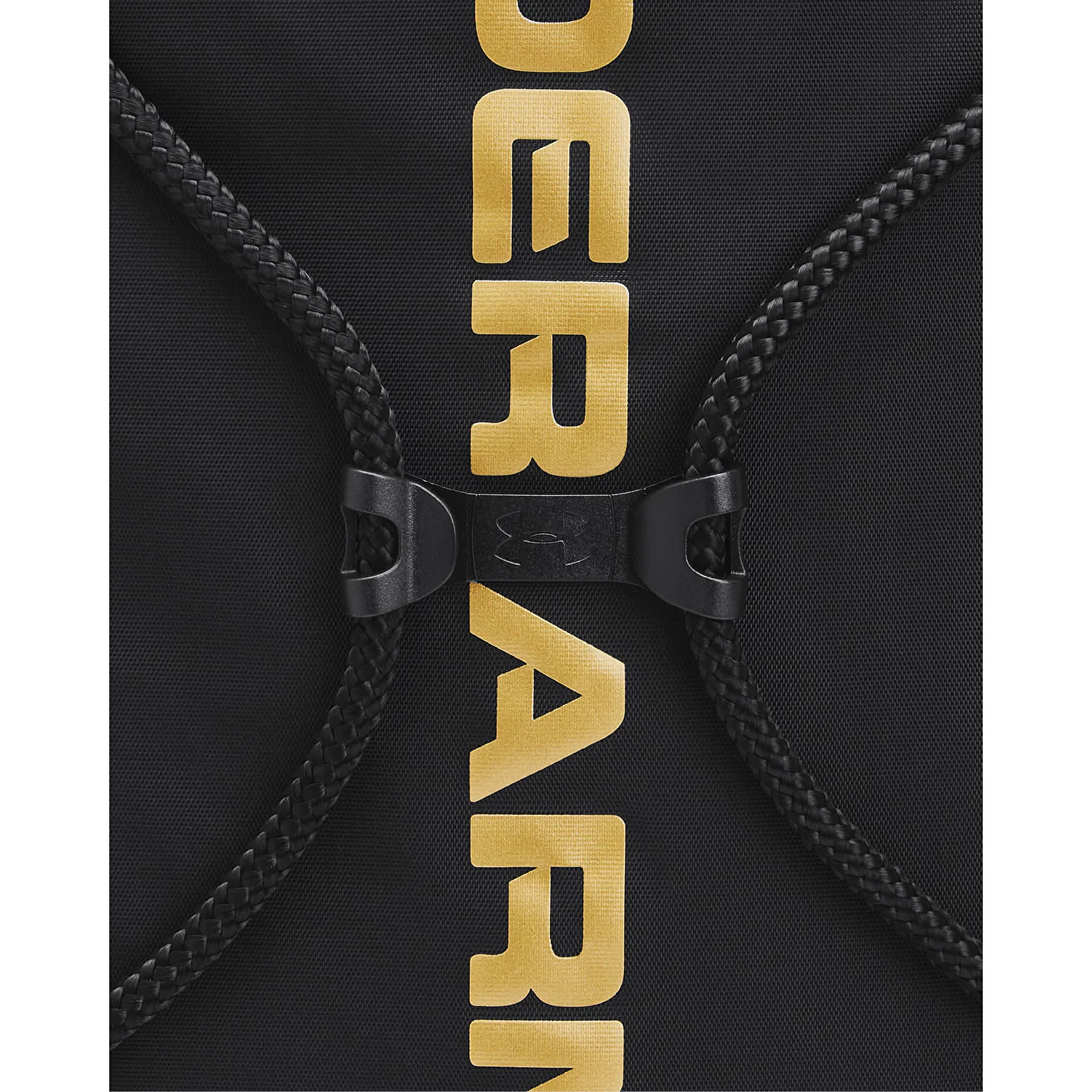 Раница Under Armour Ozsee Sackpack Black/ Metallic Gold Universal – Black|Metallic Gold – Раници