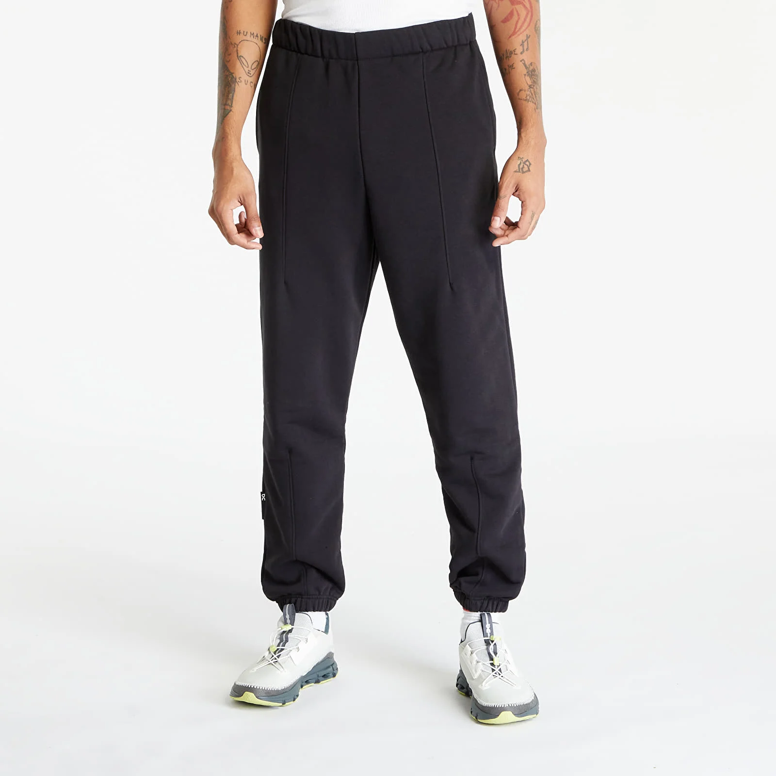 Потници On Club Pant Black S – Мъжки анцузи