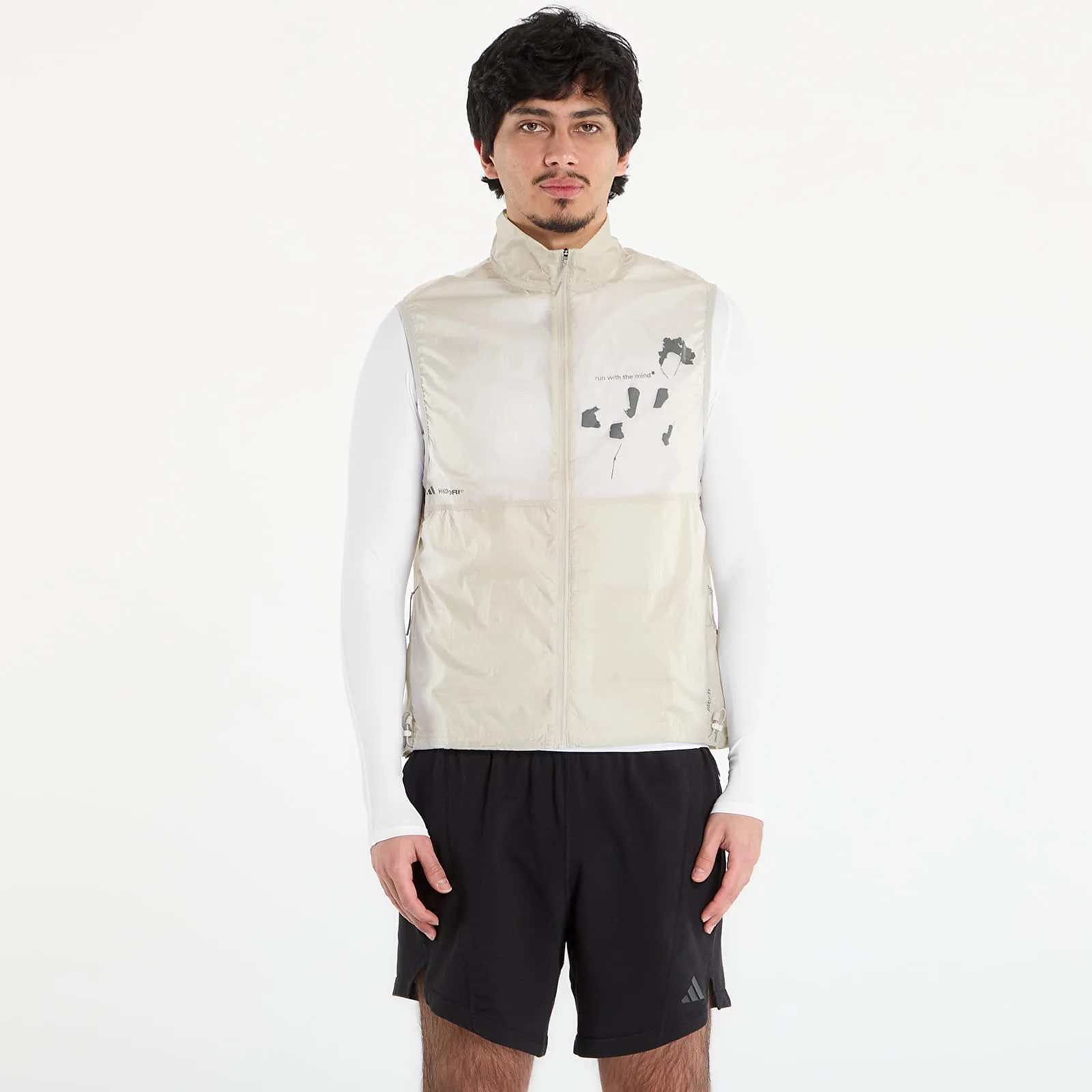 Мъжки елек adidas Performance Adi365 Hk Running бежов – Putty Grey – Мъжки елеци