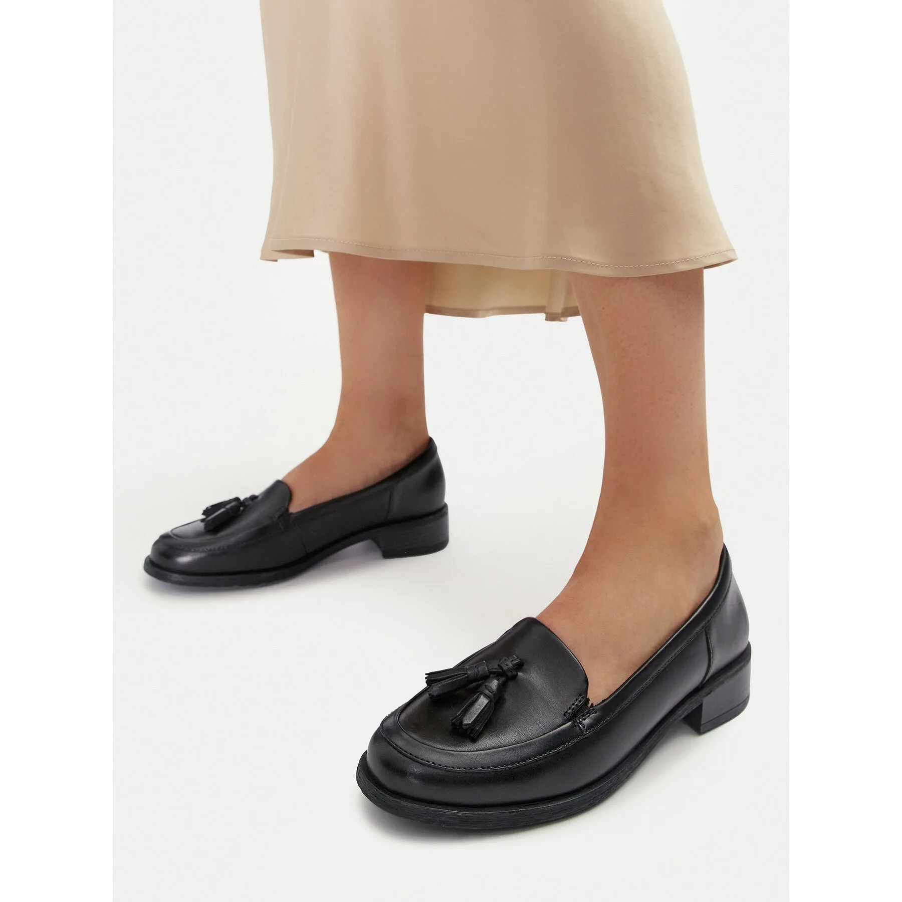 лоуфъри с дебела подметка Clarks Havisham Edge 26178703 Черен – Дамски лоуфъри