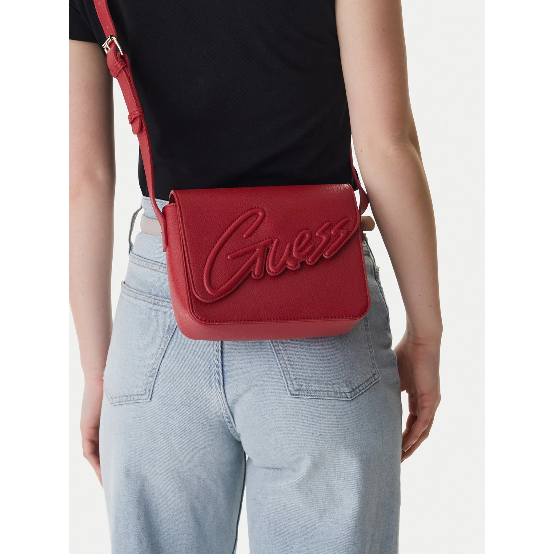 Дамска чанта Guess J3YZ32 WG730 Червен – Чанти