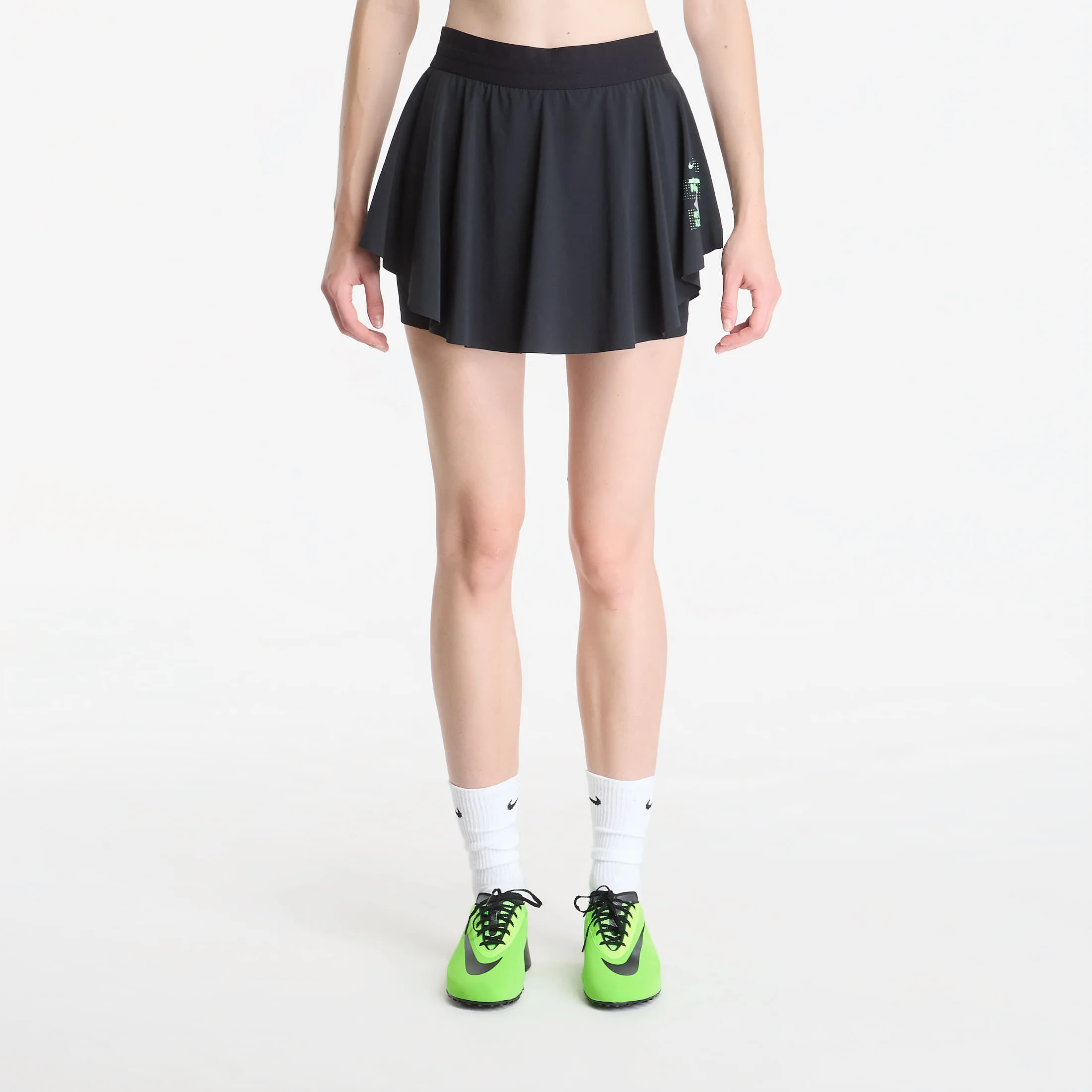 Пола Nike Swift Women's Dri-FIT Running Skort Black/ Black/ Reflective Silv M – Black|Reflective Silv – Дамски поли