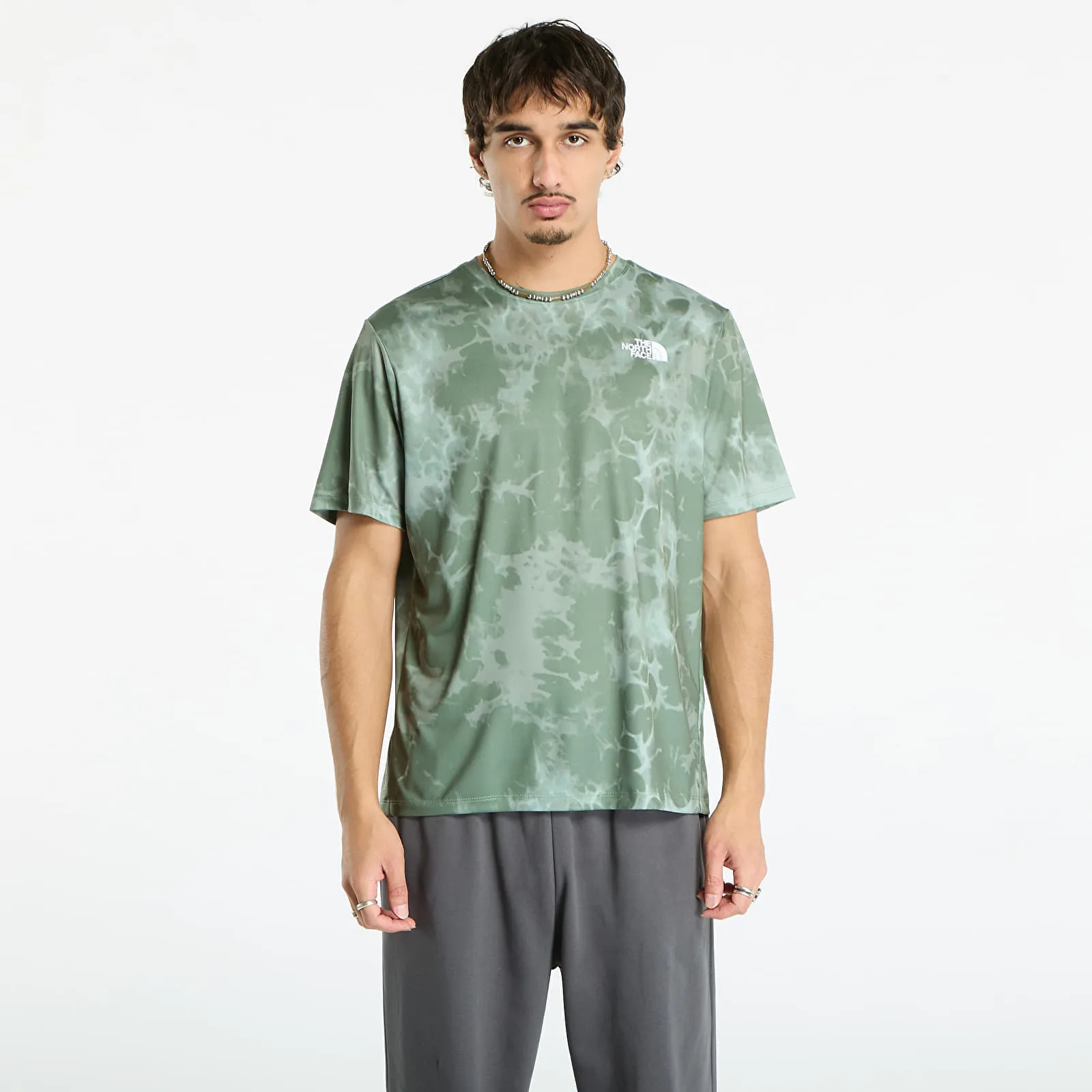 Тениска The North Face M 24/7 Short Sleeves Regular Tee Bark Mist Light Refractions Print S – Мъжки тениски