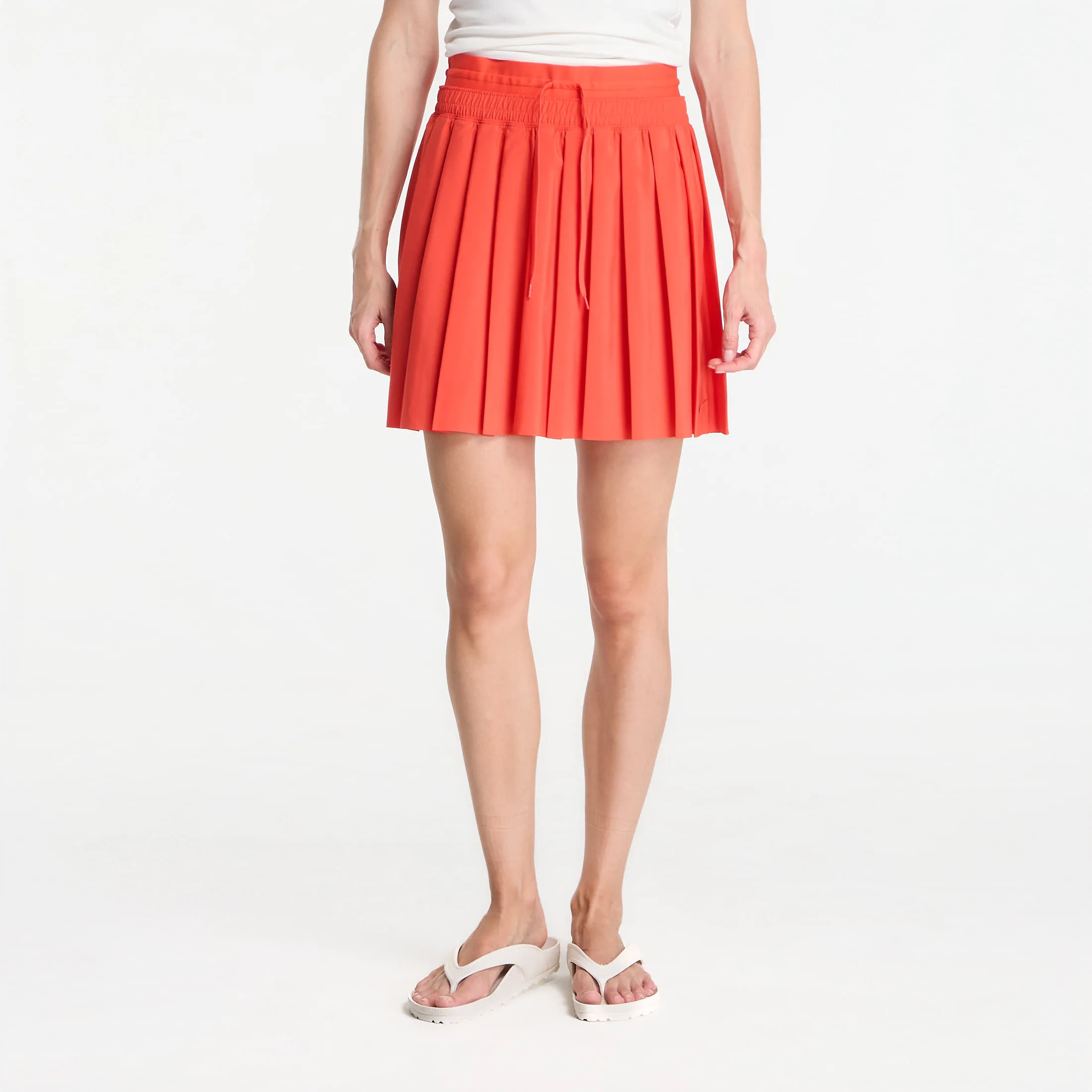 Дамска пола Nike Sportswear Mid-Rise Pleated светлочервена – Lt Crimson – Дамски миди поли