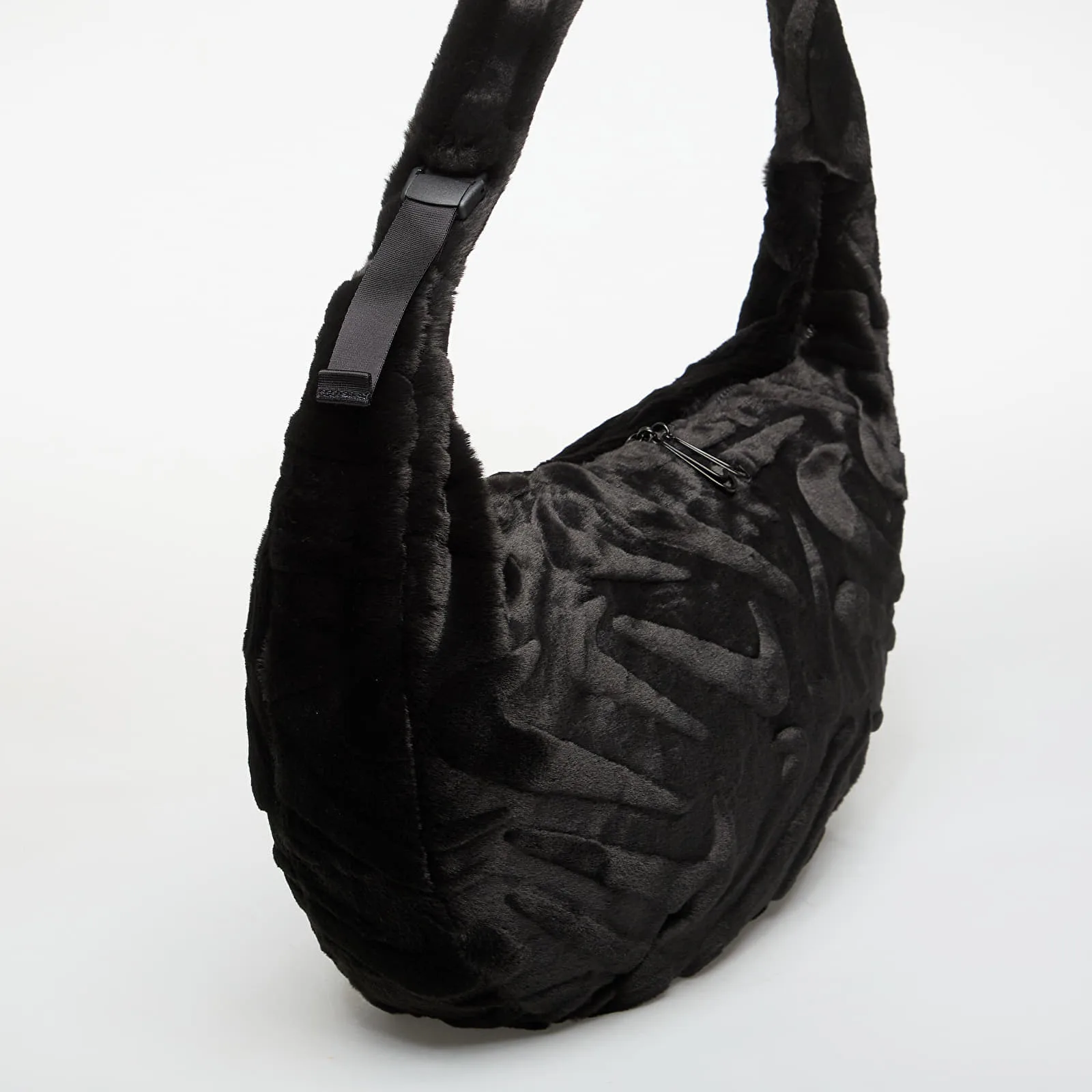 Чанта Nike Sportswear Faux Fur Slouchy Bag 19L Black/ Black Universal – Crossbody чанти