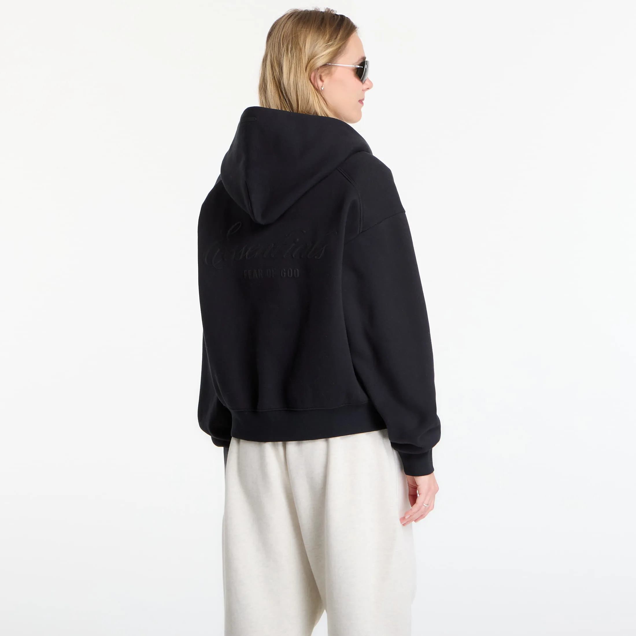 Дамски суитшърт с качулка Fear of God Essentials Classic черен – Vintage Black – Дамски худита