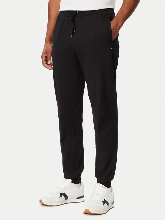 Tommy Hilfiger Долнище анцуг Essential MW0MW44990 Черен Regular Fit – Мъжки спортни панталони