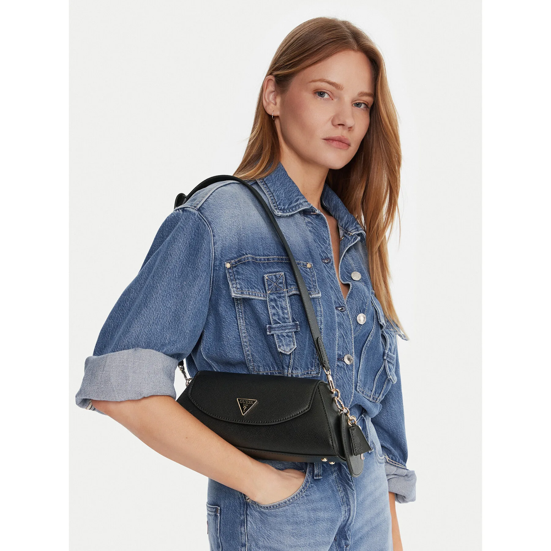 Дамска чанта Guess Bolena HWZG92 черна – Черен – Класически дамски чанти