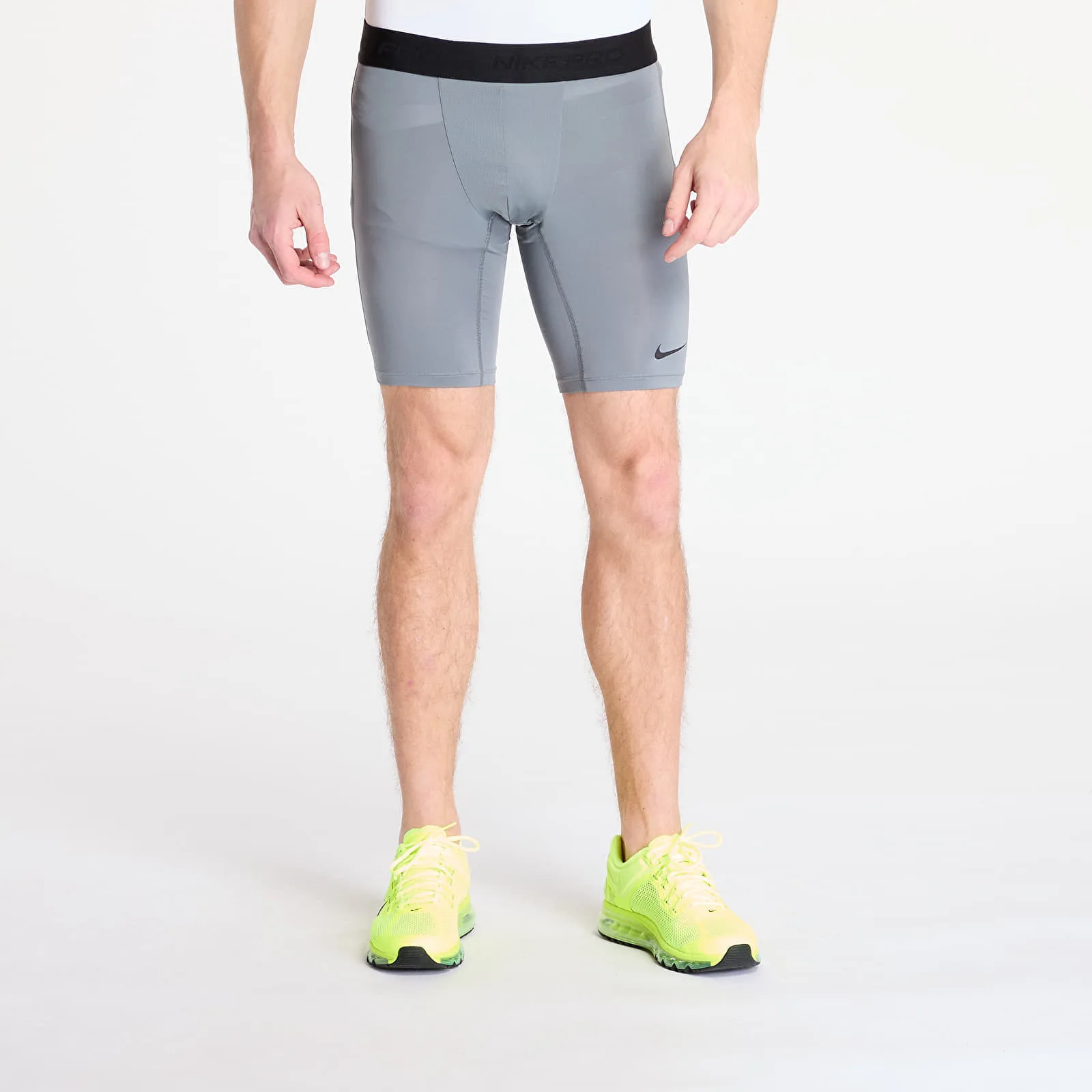 Къси панталони Nike Pro Men's Dri-FIT Fitness Long Shorts Smoke Grey/ Black S – Smoke Grey|Black – Мъжки къси панталони