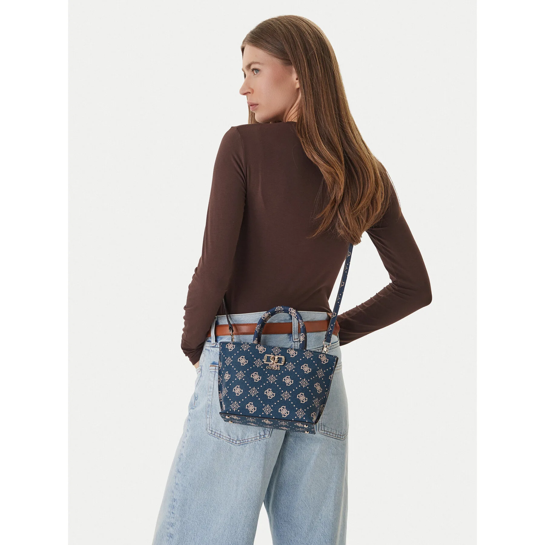 Дамска чанта Guess Emelie Logo Mini HWGP99 28750 Тъмносин – Дамски чанти тип куфарче