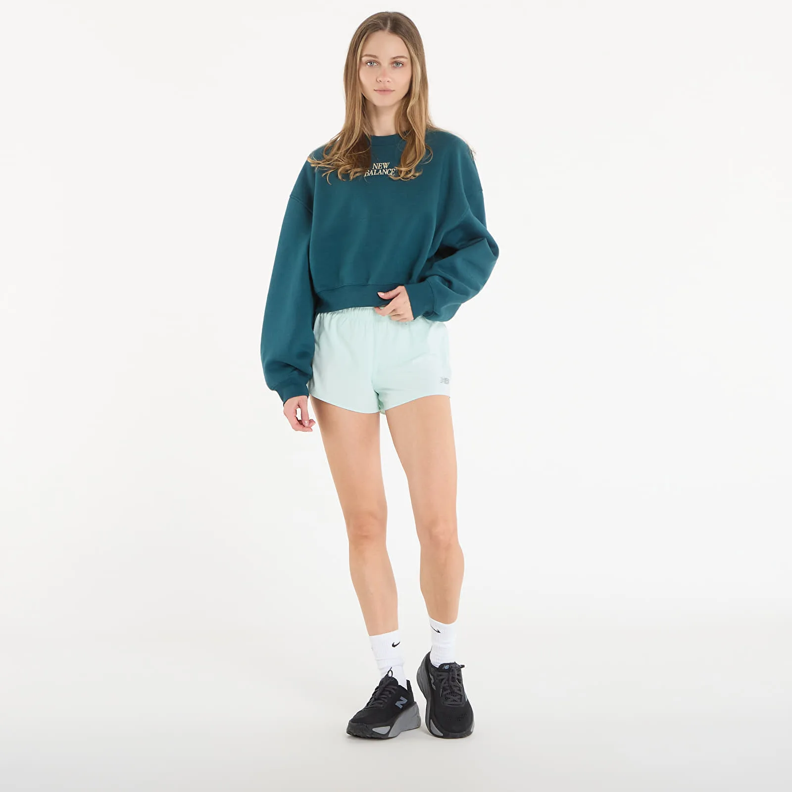 Дамски полар New Balance Linear Heritage зелен – Medusa Green – Дамски полари
