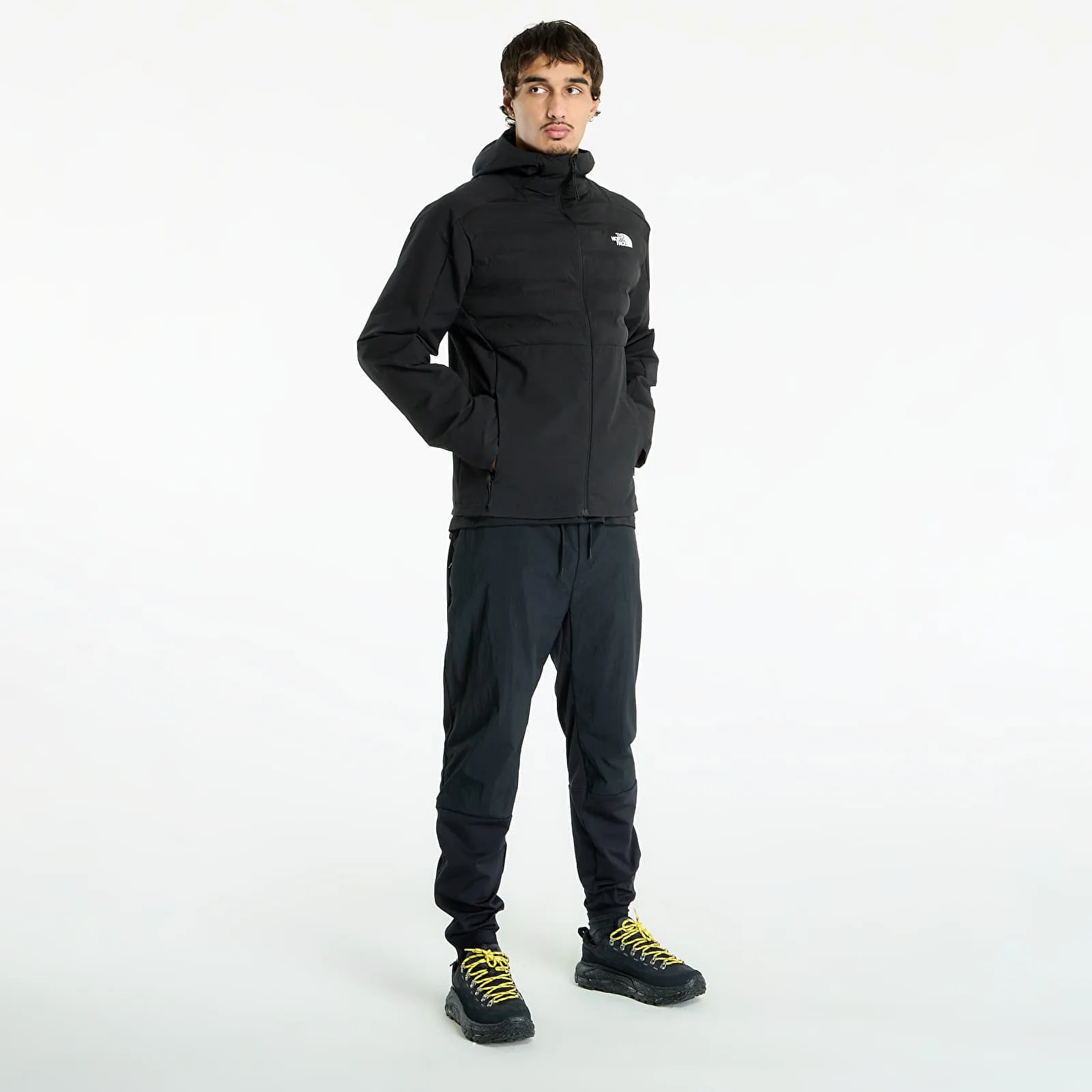 Мъжки суитшърт с качулка The North Face Mountain Athletics Cari черен – TNF Black – Мъжки худита