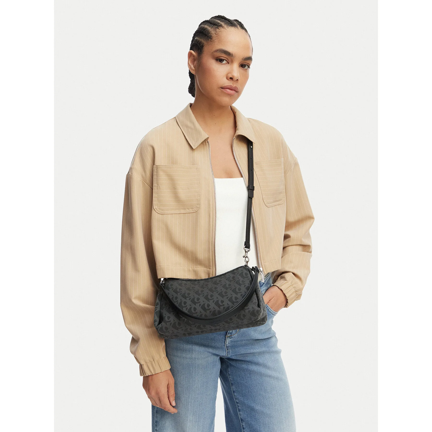Дамска чанта Calvin Klein Jeans Ck Shoulder черна – Черен – Класически дамски чанти
