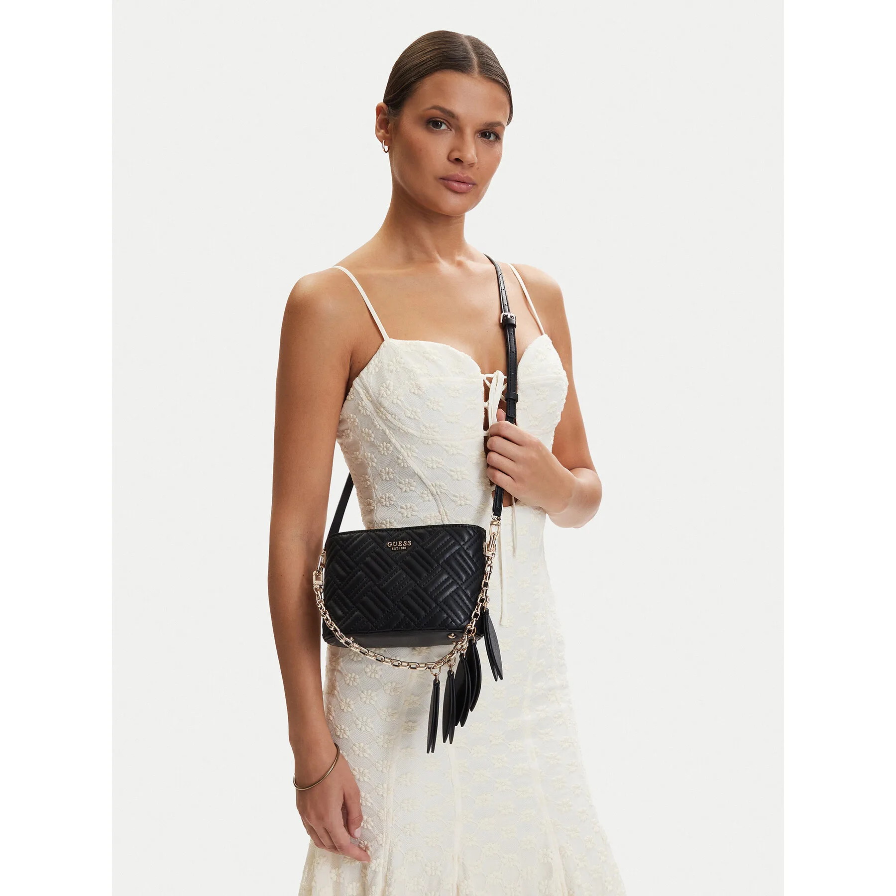 Дамска чанта Guess Sally Mini HWQG99 21770 Черен – Дамски чанти тип плик