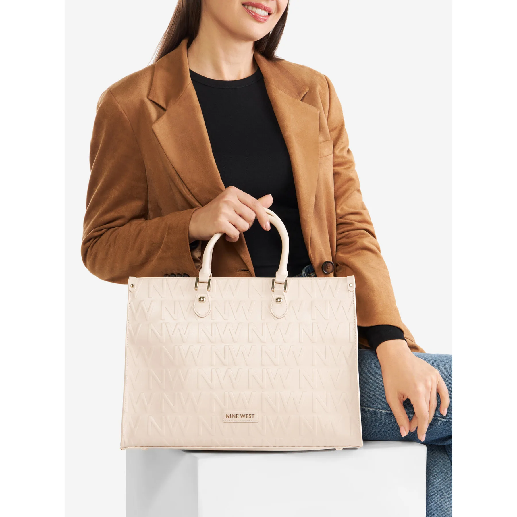 Дамска чанта Nine West LX10044 Кремав – Класически дамски чанти