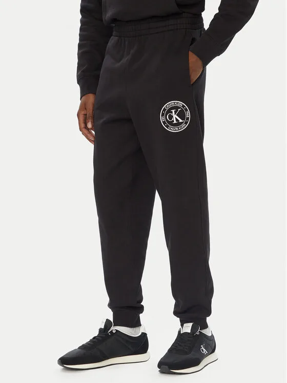 Calvin Klein Jeans Долнище анцуг LV04RH240G Черен Regular Fit – Мъжки спортни панталони