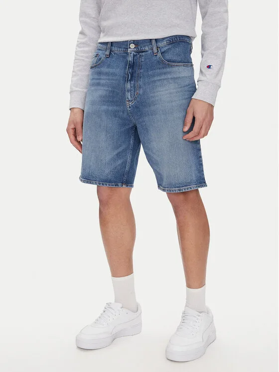 Tommy Jeans Дънкови шорти Isaac DM0DM20952 Син Relaxed Fit – Мъжки дънкови шорти