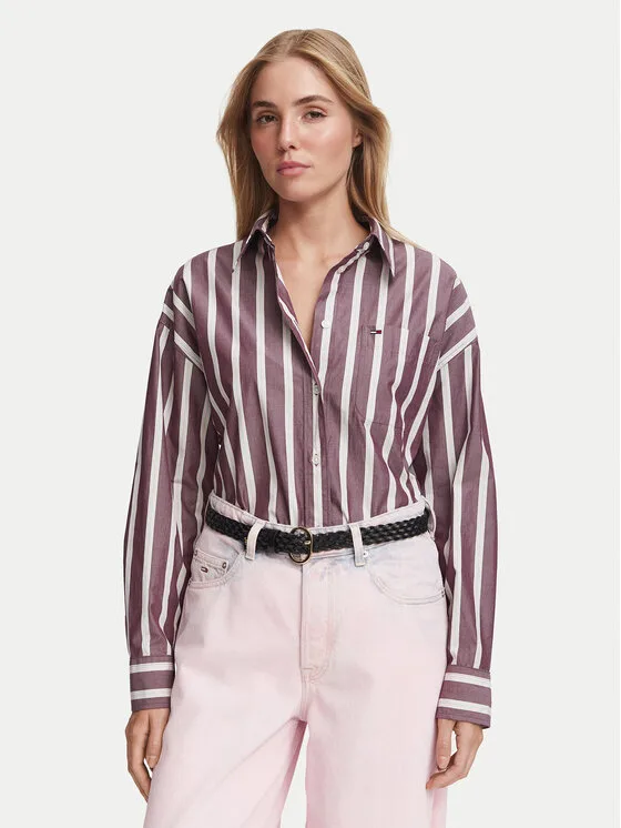 Дамска риза Tommy Jeans Essential виолетова – Дамски ежедневни ризи