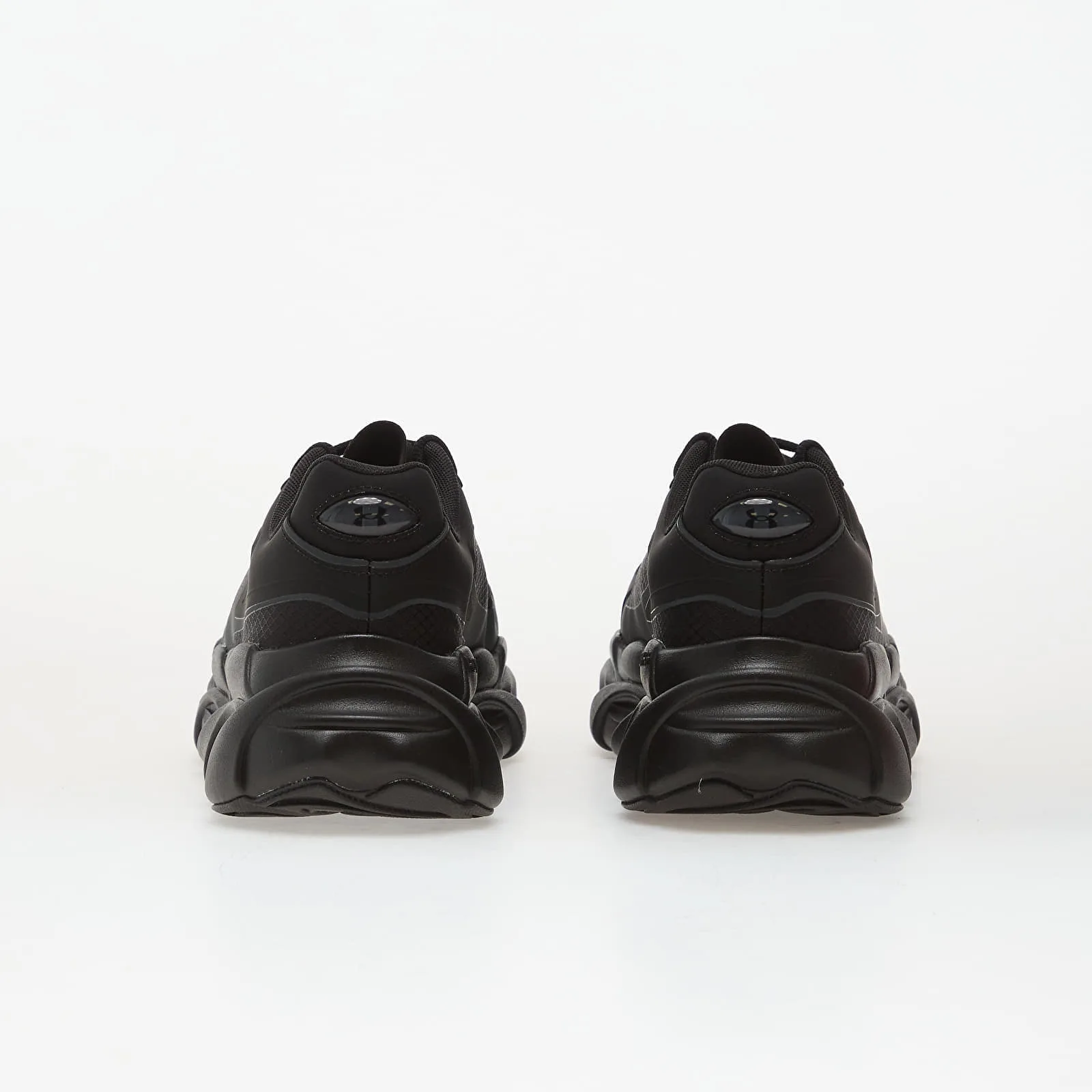 Мъжки маратонки Under Armour Halo Runner SE черни – Black – Мъжки ниски маратонки
