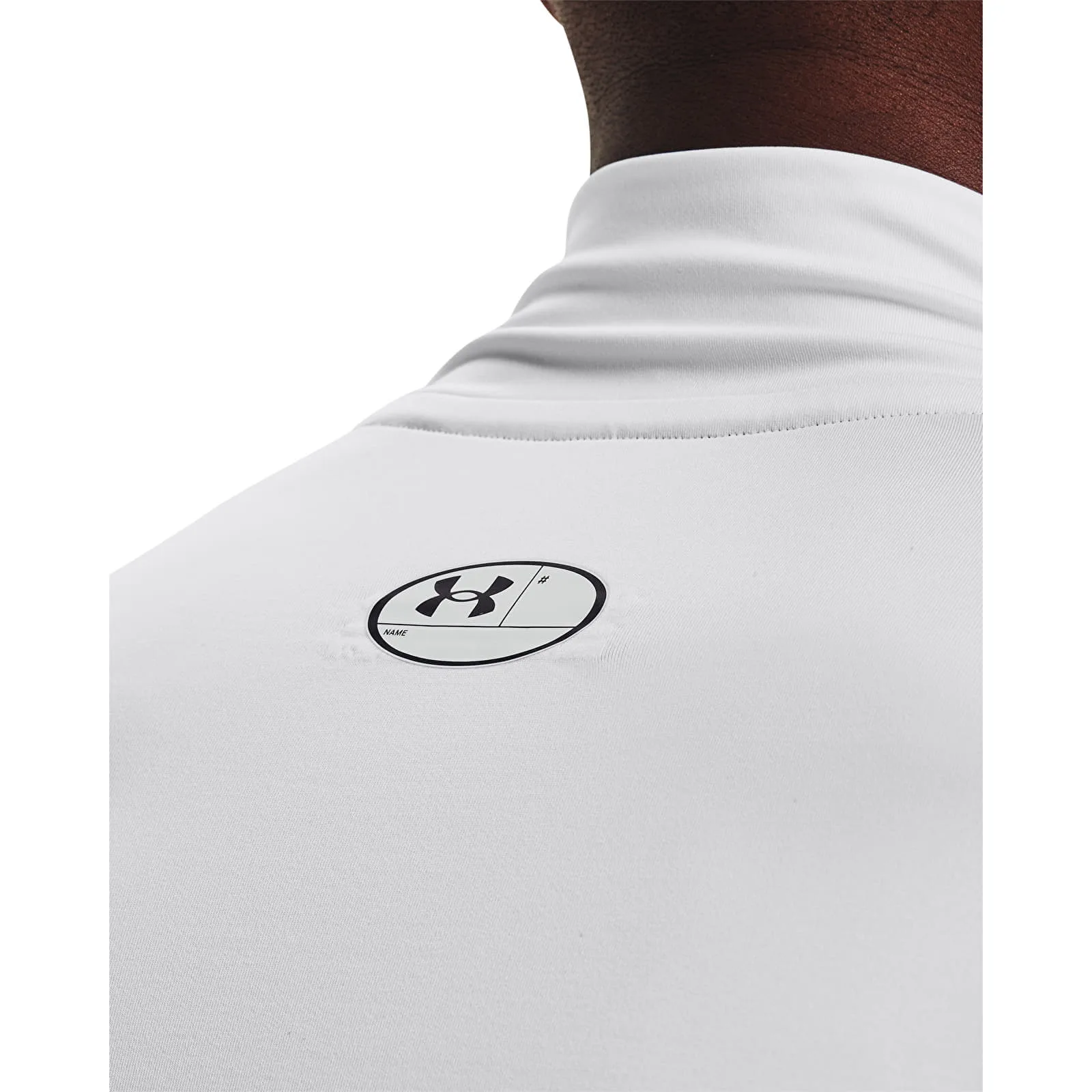 Мъжка тениска Under Armour Hg Comp Mock бяла/черна – White|Black – Мъжки тениски с къс ръкав