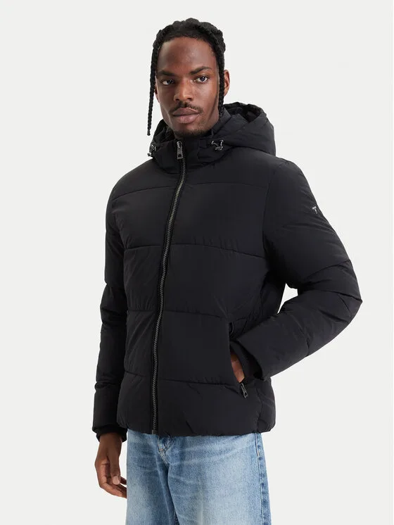 Мъжко зимно яке Guess M6BL58 W4170 черно – Черен – Мъжки зимни якета