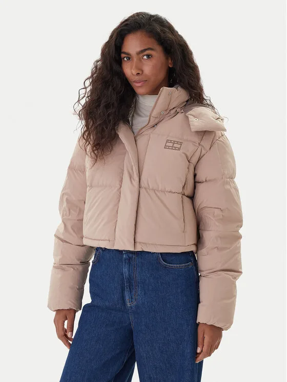 Дамско пухено яке Tommy Jeans Alaska бежово – Дамски пухени якета