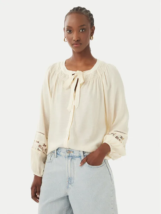 Vero Moda Риза Stacy 10343458 Кремав Loose Fit – Дамски ежедневни ризи