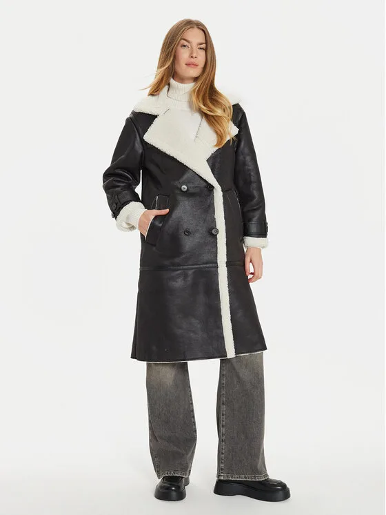 ViCOLO Кожух TS0042 Черен Regular Fit – Дамски кожуси