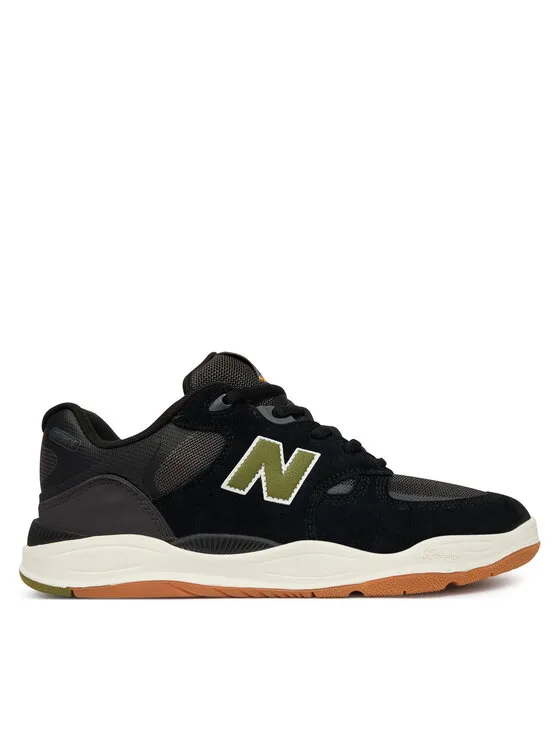 Мъжки маратонки New Balance UN1010A черни – Черен – Мъжки ниски маратонки