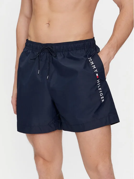 Мъжки плувни шорти Tommy Hilfiger UM0UM03258 тъмносини – Мъжки бански