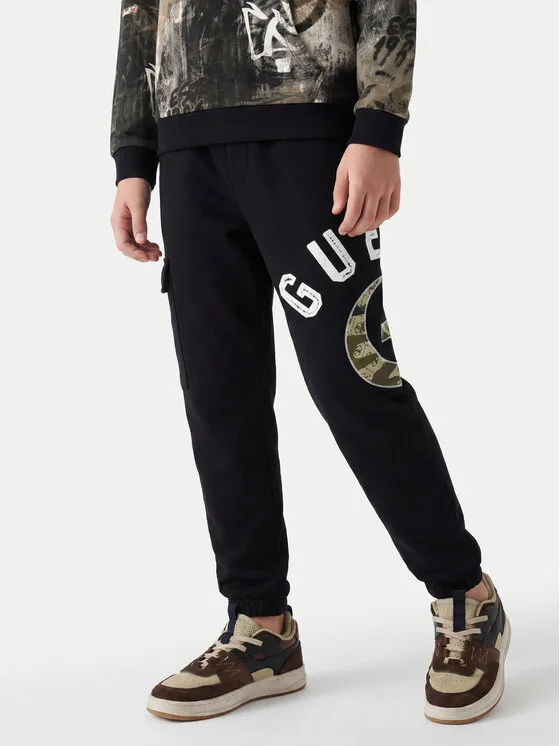Детски спортен панталон Guess L6YB01 K4083 черен – Детски спортни панталони
