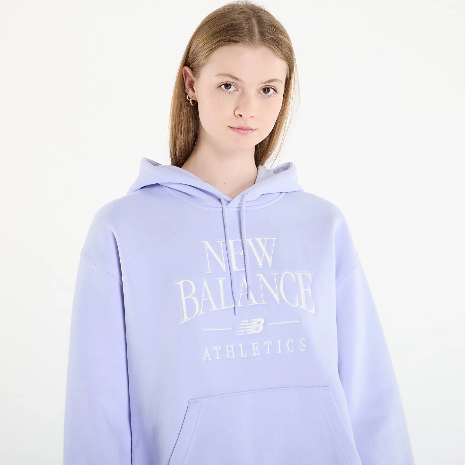 Суитшърт New Balance Linear Heritage Fleece Hoodie Daybreak M – Дамски худита