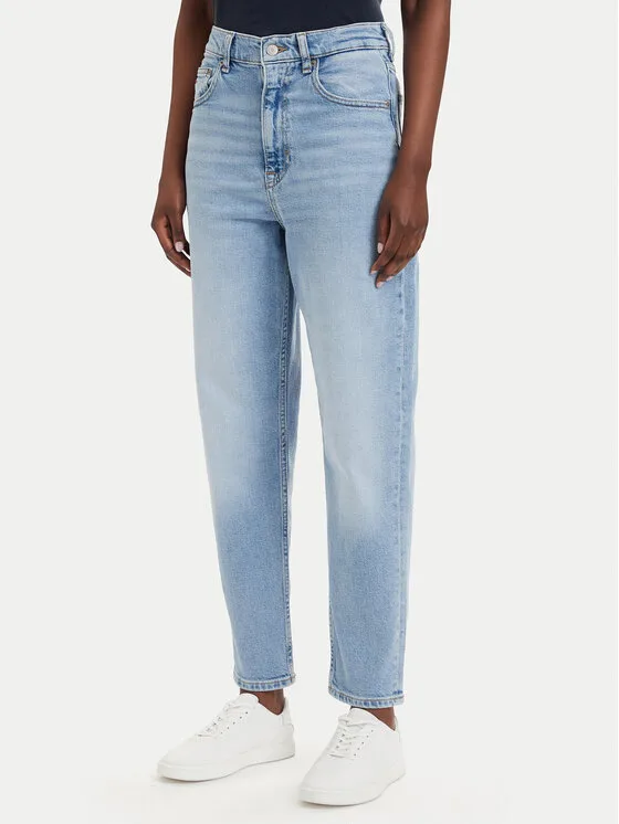 Tommy Jeans Дънки Mom Jean Uh Tpr Bi0112 Co DW0DW20041 Син Regular Fit – Дамски skinny дънки