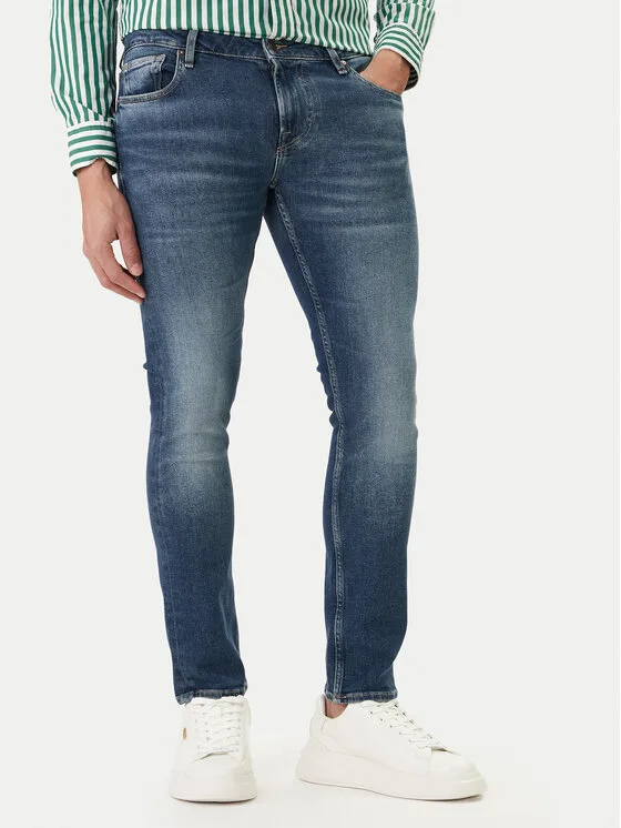 Guess Дънки M2YAN1 D4Q42 Син Skinny Fit – Мъжки skinny дънки