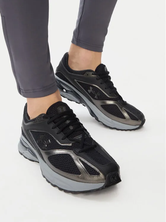 Under Armour Сникърси UA HOVR Apparition RTRFTR TC 3027595 Черен – Мъжки ниски маратонки