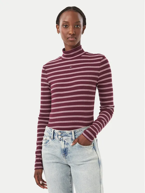 Дамска блуза Tommy Jeans Essential виолетова – Дамски блузи