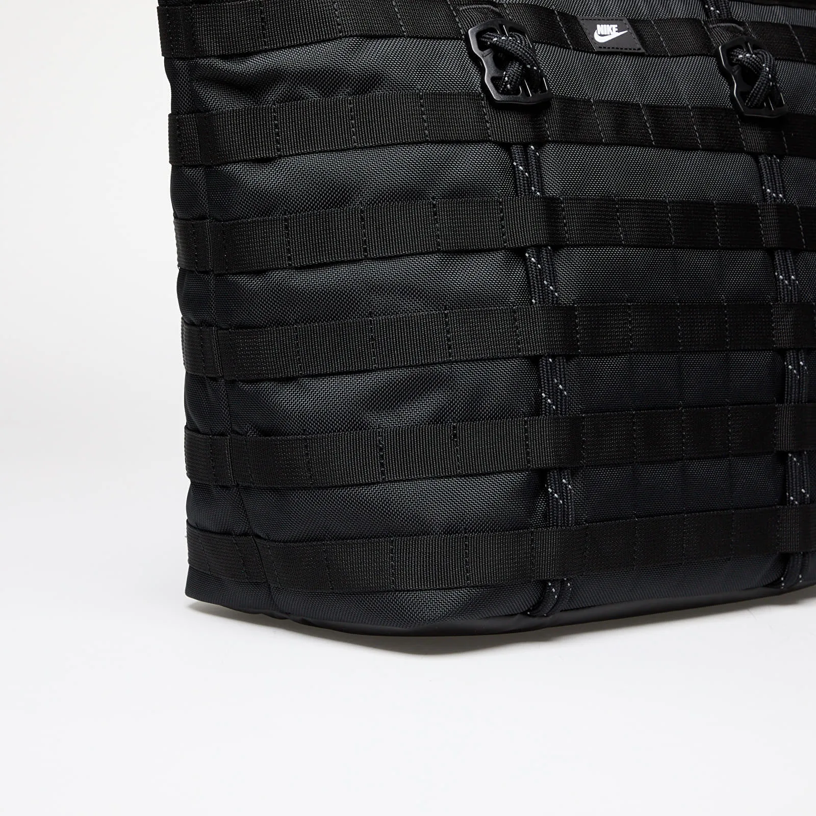 Дамска чанта за през рамо Nike Sportswear RPM черна/бяла – Black|White – Crossbody чанти