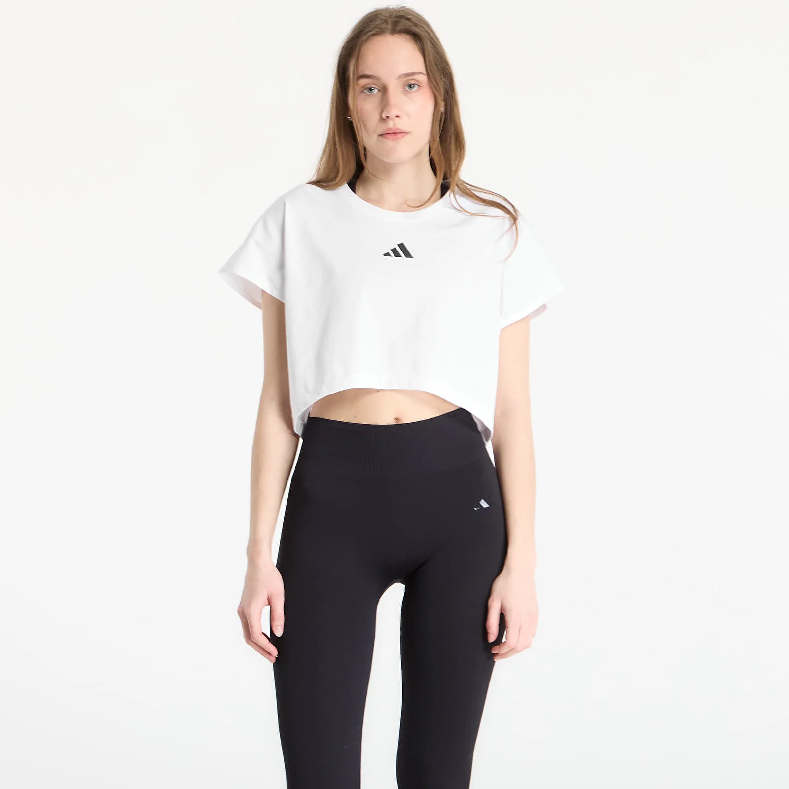 Дамски топ adidas Performance Primelift Workout Cropped Boxy бял – White – Дамски топове