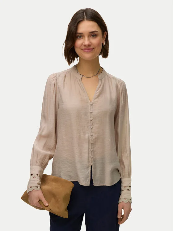 Vero Moda Риза Irina 10338396 Бежов Regular Fit – Дамски ежедневни ризи