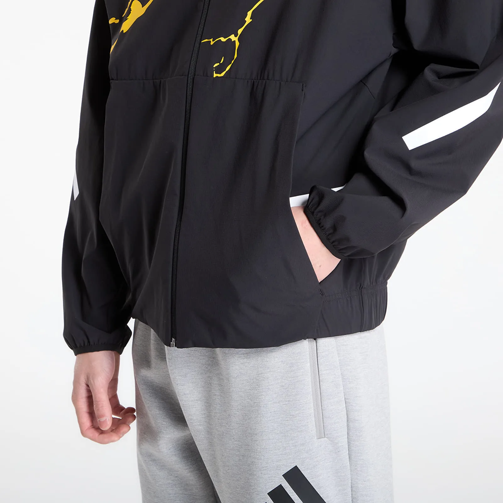 Мъжки суитшърт adidas Originals Real Madrid Avengers Z.N.E. Anthem черен – Black – Мъжки суитшърти без цип
