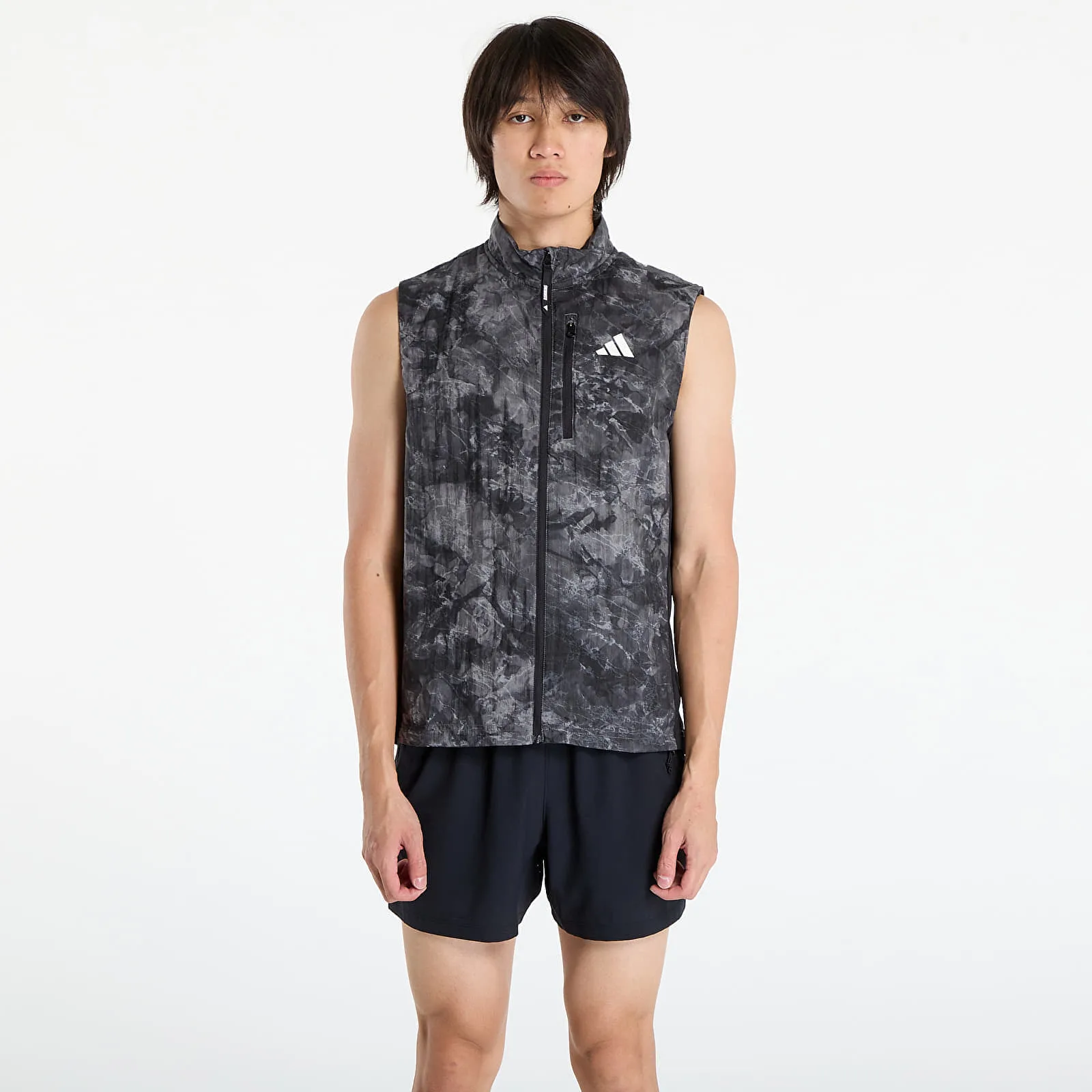 Елек adidas Own The Run Spray Dye Vest Grey Four S – Мъжки елеци