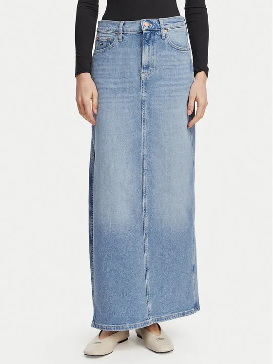 Tommy Jeans Дънкова пола Claire DW0DW22711 Светлосин Regular Fit – Дамски дънкови поли