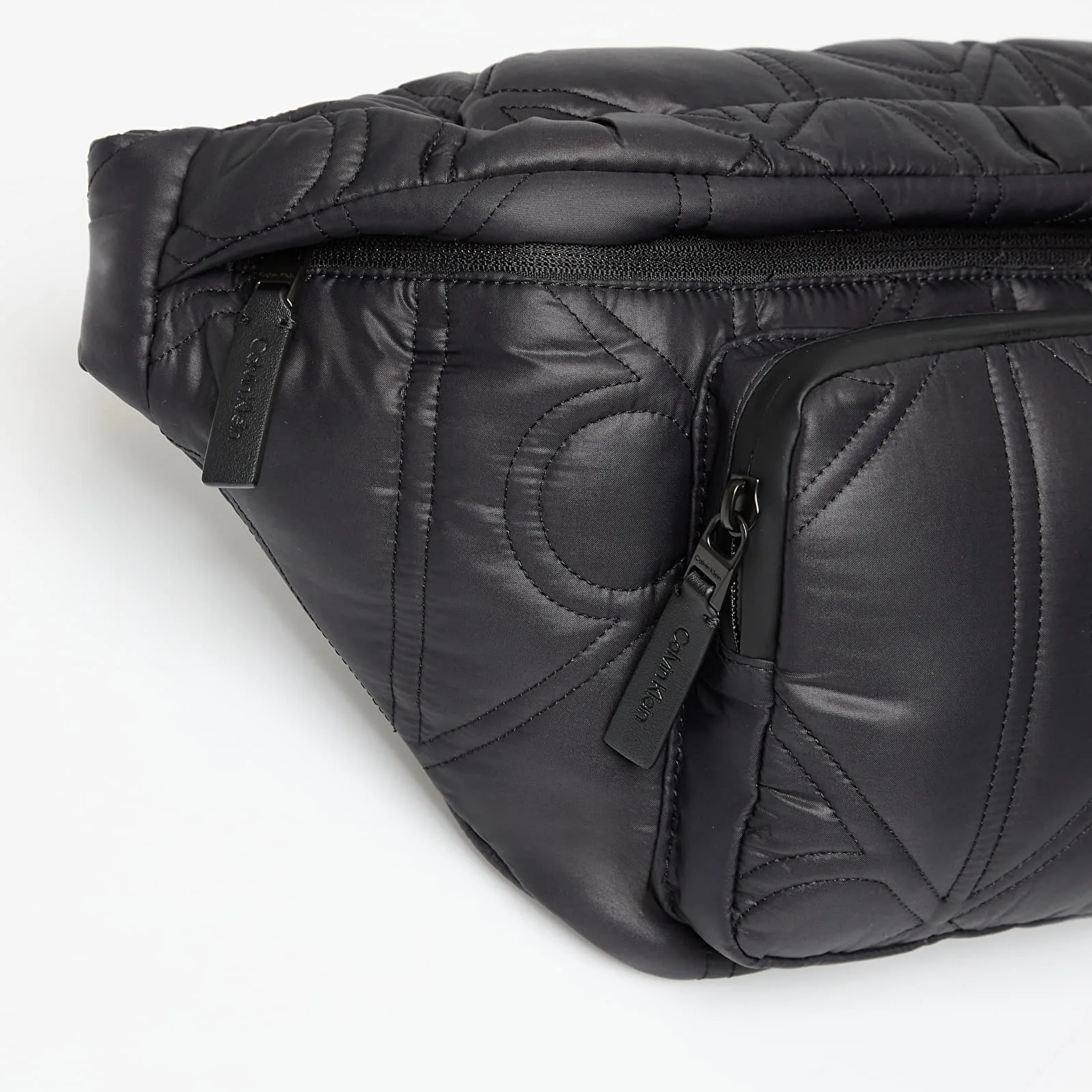Мъжка чанта за през рамо Calvin Klein Puffer Sling черна – Black – Crossbody чанти