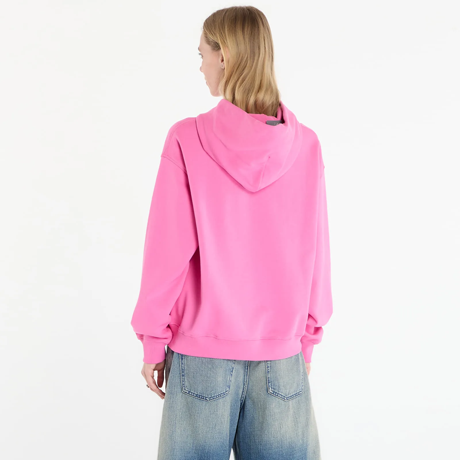 Дамски суитшърт с качулка New Balance Athletics French Terry Logo розов – Pink Satin – Дамски худита