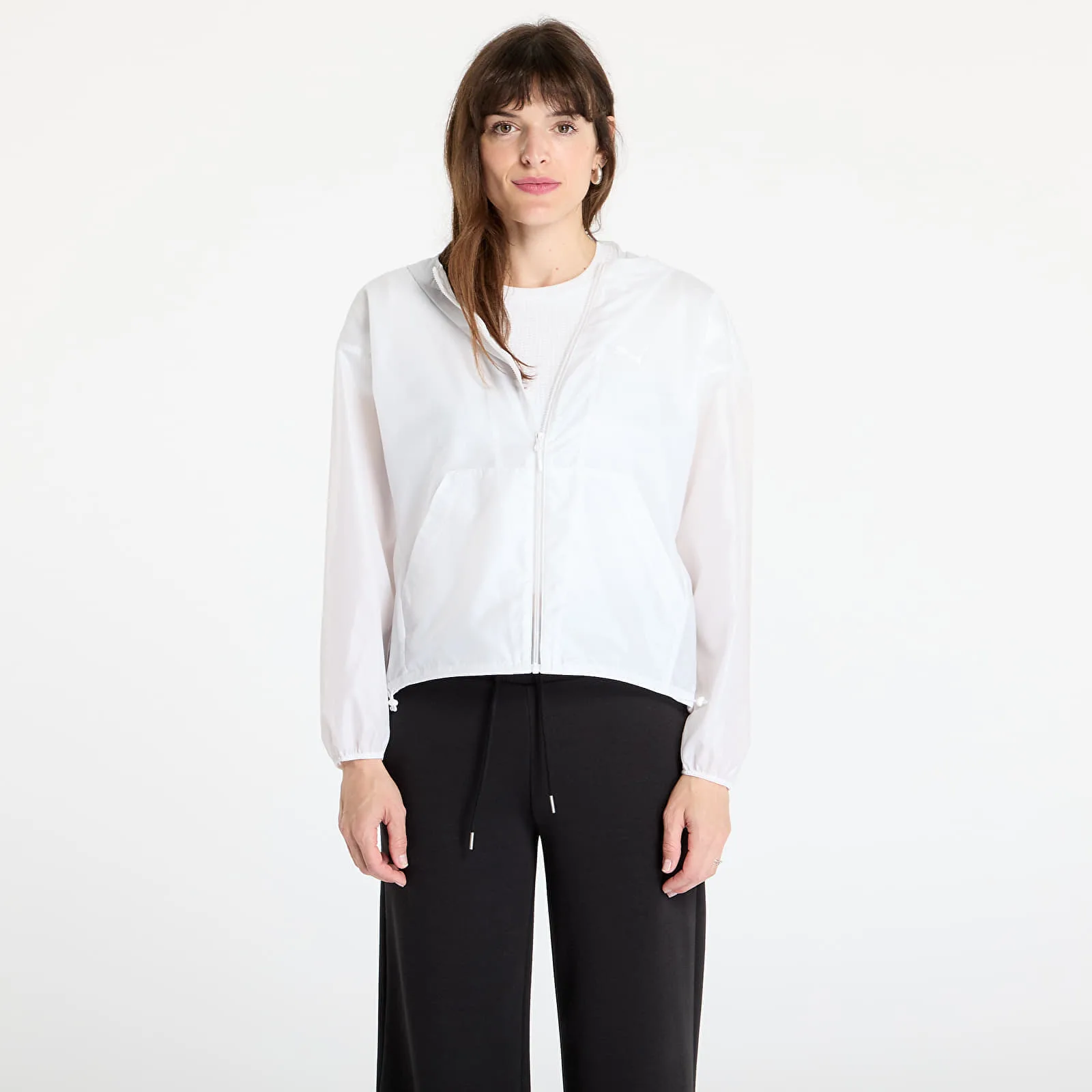 Яке Puma Wardrobe Essentials Oversized UV Wind Jacket PUMA White XS – Дамски якета и палта